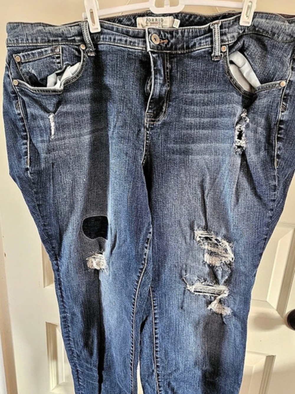 TORRID Boyfriend Straight Mid-Rise Jean Distressed Blue Jeans Waist 26R